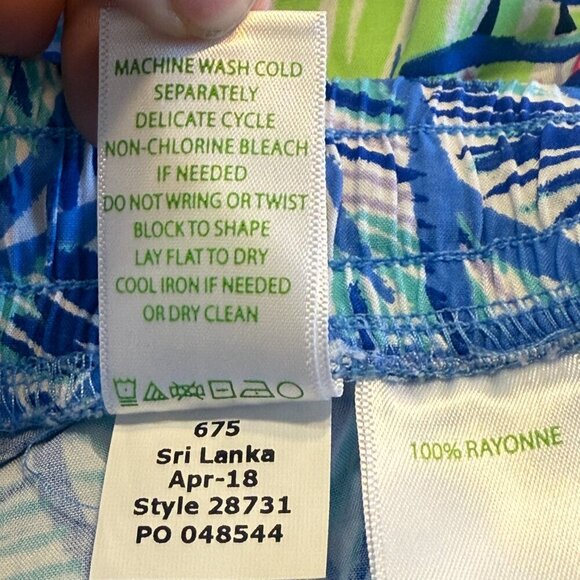 Lilly Pulitzer Katia Shorts XS - Picture 10 of 10